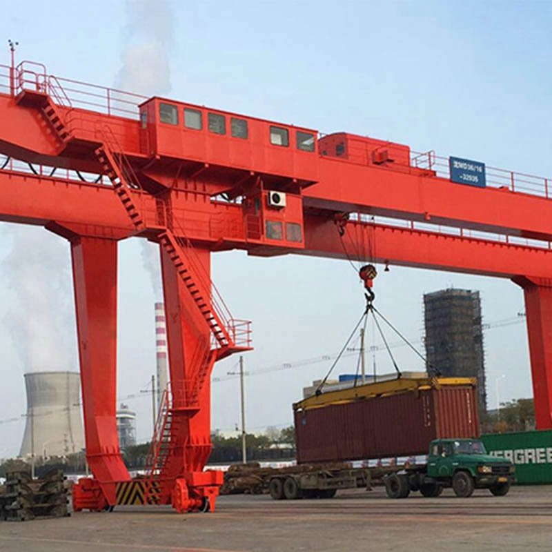 装卸慢、成本高？集装箱门式起重机解决方案